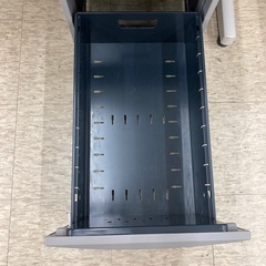 【ジモティー割引で最大15％OFF⭐️】 オフィスデスク 鍵付きの画像