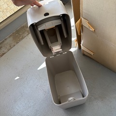 Aprica おむつ ゴミ箱 ニオイポイの画像