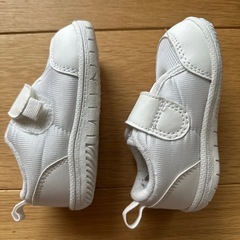 asics 上履き　13cm 美品の画像