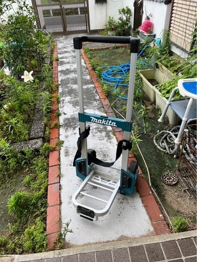 マキタ　トローリ