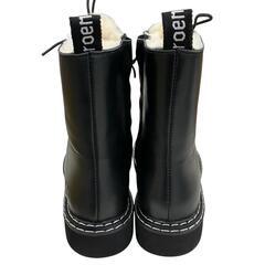 186000 UGG アグ ショートブーツ 36 24 ブラック 牛革 [1000025411590]の画像