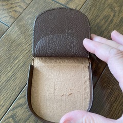 皮の小銭入れの画像