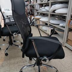 【ジモティー割引で最大15％OFF⭐️】 タンスのゲン　オフィスチェアの画像