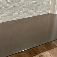 ニトリ折りたたみテーブルの画像