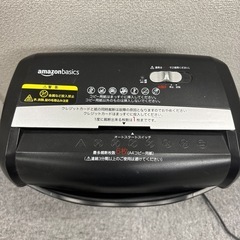 amazon basics  シュレッダーの画像
