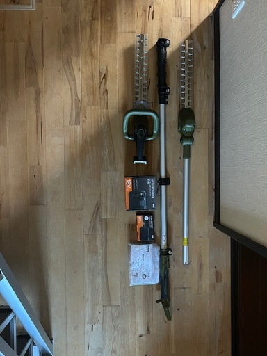 DCM 充電式ヘッジトリマー