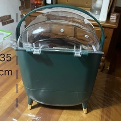 コスメケースの画像
