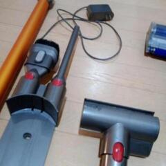 ダイソン dyson v8 fluffy スティッククリーナーの画像