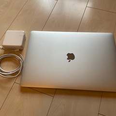 Apple 
MacBook proの画像