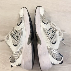 ニューバランス NB 530の画像