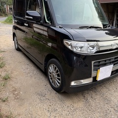 ☆乗り出しコミコミ価格☆ダイハツ タント カスタムXリミテッド☆人気の黒色☆ 走行14.7万km 車検R9年6月迄 ☆ETC☆カーナビ☆左パワスラの画像