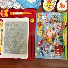 アンパンマン　お絵描きボード　パズル　お弁当ばこなど　まとめ売りの画像