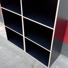 黒いカラーボックス２つ〜収納棚〜木製の画像
