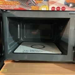 オシャレ🌹　YAMAZEN 2020年製 YRL-F180(B) 黒 電子レンジの画像