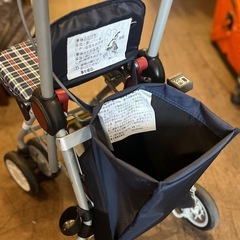【武蔵小山店】須恵廣工業 コンパクト　シルバーカー 歩行器 ポシェットボンベの画像