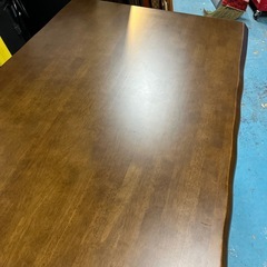 ダイニングテーブル　木製の画像