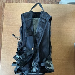 防水カバー付き🍀 Mizuno ミズノ ランニング用バックパック 🏃 ボディバック リュック バック アウトドア用品 黒・グレーの画像