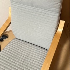 イケア　ポエングアームチェアの画像