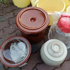 漬物容器等、まとめて引き取り募集の画像