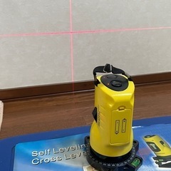 ✴︎再値下げ　 DIY レーザー墨出し器の画像