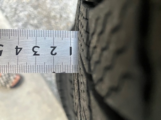 値下げ　タイヤホイール　235/55R17 7J +45　　
