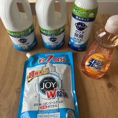食器洗剤　約3.2リットル　キッチンハイター　3リットル　スポンジ30個　ステンレスたわし　キュキュットクリア除菌　花王の画像