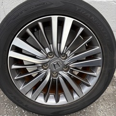 215/55R17 タイヤ4本セットの画像