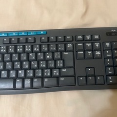 Logicool ワイヤレスキーボード グレー 黒
の画像