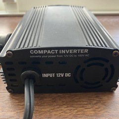 車載用電源の画像
