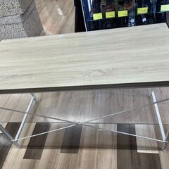 ジモティー割引🏷️【ジャングルジャングル岸和田和泉インター店】デスク アイボリー 和泉市 堺市 岸和田市 泉大津市 高石市 泉北郡熊取町の画像