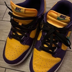 NIKE ナイキ　スニーカーの画像