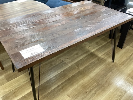 Knot antiques(ノットアンティークス)のダイニングテーブル