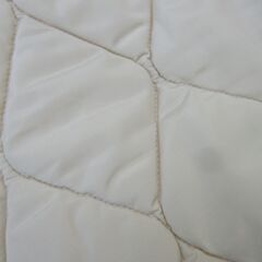 敷きパッド　ウォッシャブルウール　セミダブル？の画像