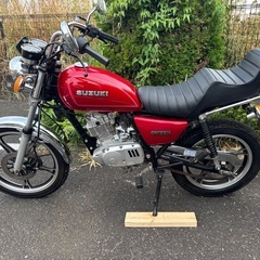 GN125H カスタム　赤　旧車スタイル　吸い込み　旧車の画像
