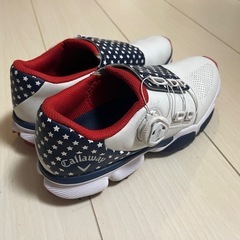ゴルフシューズ　22.5cmの画像