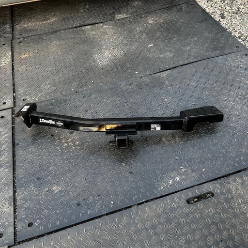 ランクル100　ヒッチメンバー