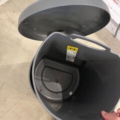 【引っ越しセール】カフェで使用していたIKEAのゴミ箱の画像