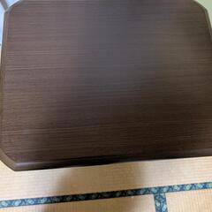 1〜2人用テーブルの画像