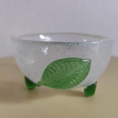 ガラス細工　小皿　脚付き　手造り　新品の画像