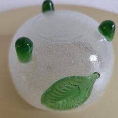 ガラス細工　小皿　脚付き　手造り　新品の画像