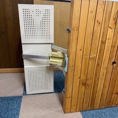 ガーデンテーブルの画像