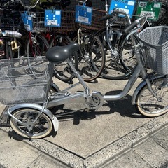 三輪車の画像