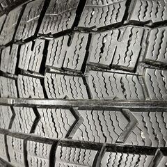 DUNLOP WINTER MAXX WM02 185/60R15 15インチ スタッドレス 4本 23年製 バリ溝 カローラアクシオ ヴィッツ audi/A1 インサイト等　(STJ015)の画像