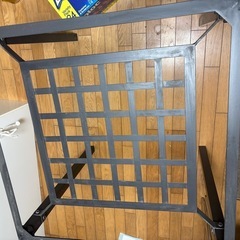 ikea ガラステーブル椅子２つセットの画像