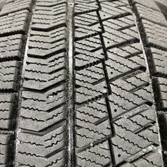 BS BRIDGESTONE BLIZZAK VRX2 185/60R15 15インチ スタッドレス 4本 23～24年製 カローラアクシオ カローラフィールダー ヤリス等 (STJ014)の画像