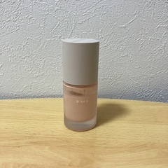 【使用品】RMK リキッドファンデ フローレスカバレッジ 200Lの画像