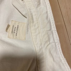 AMERICAN EAGLE ホワイト デニムジャケットの画像