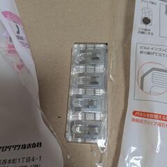 早め取引希望‼️レンジパネル 油ハネ防止 取り付け用磁石付き 44×120cm  1枚の画像