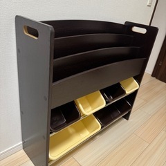 おもちゃボックスandブックラックの画像