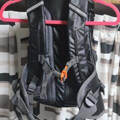 ATUNAS TOUR 20L バックパック 登山 ザック リュック
の画像